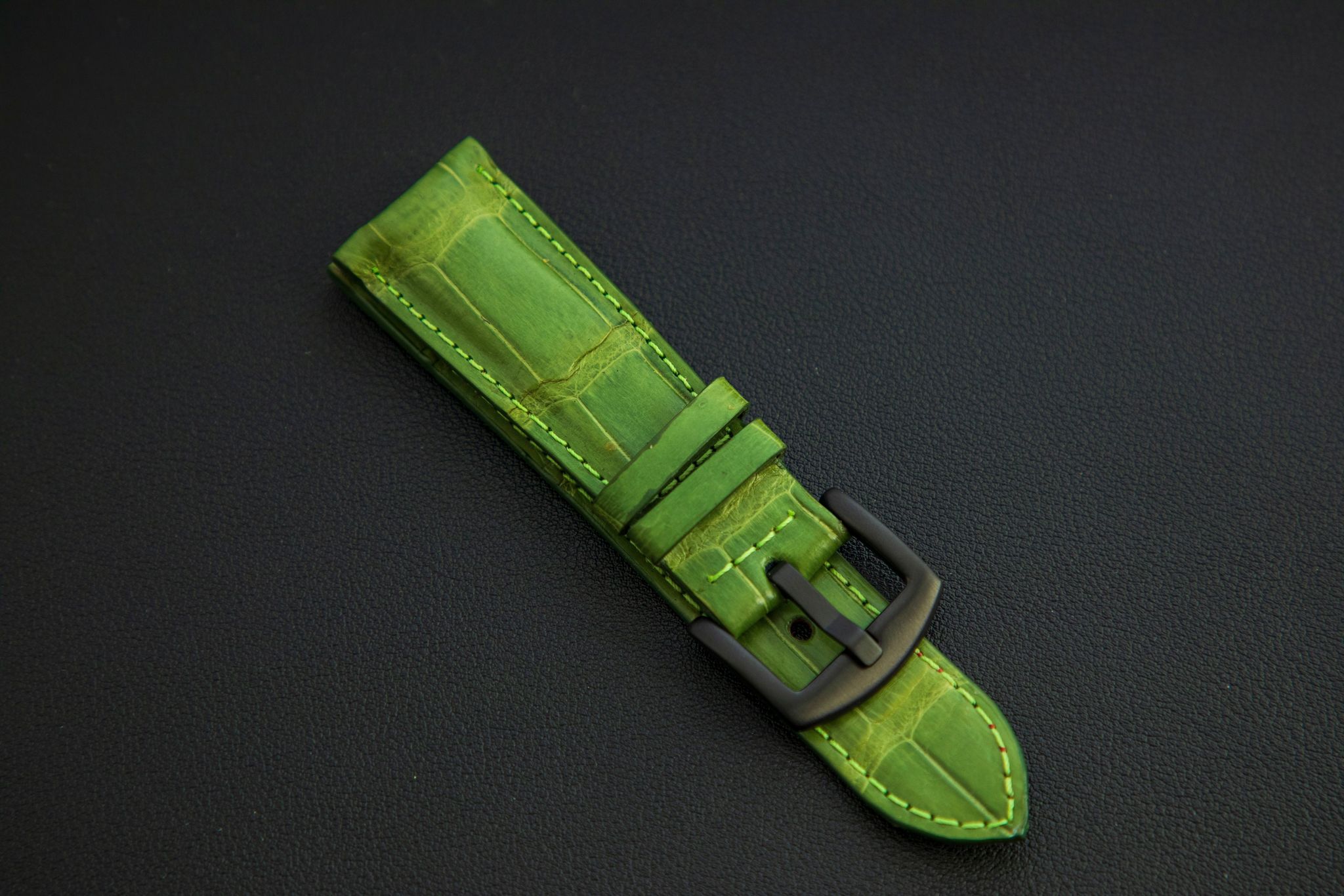 GREEN CROCODILE BELLY LEATHER STRAP