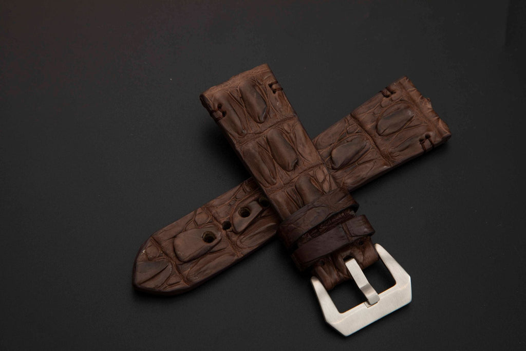 BROWN CROCODILE HORNBACK LEATHER STRAP