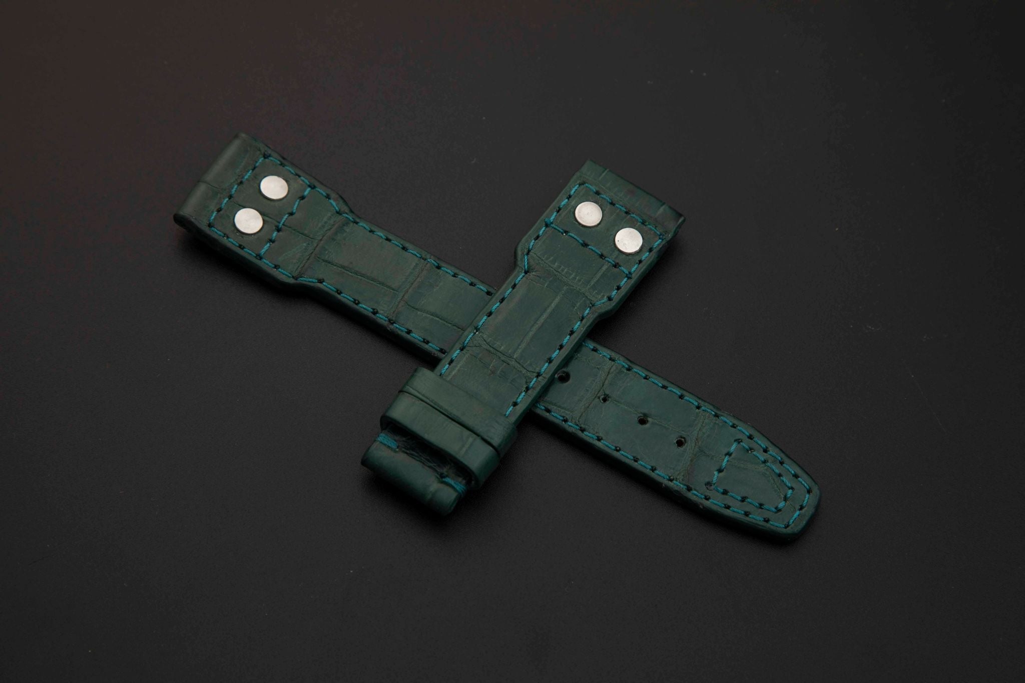 GREEN CROCODILE BELLY LEATHER STRAP
