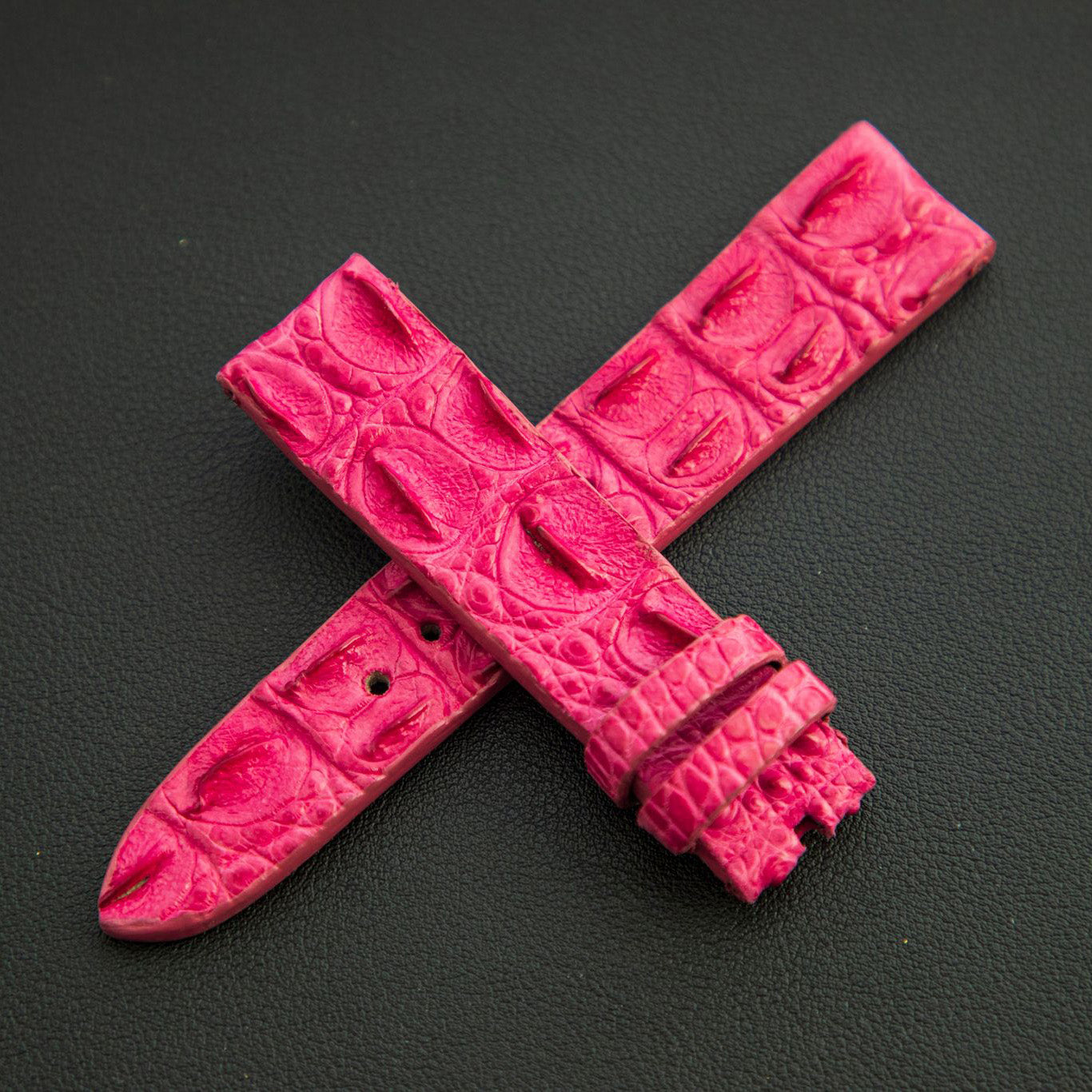 PINK CROCODILE HORNBACK LEATHER STRAP