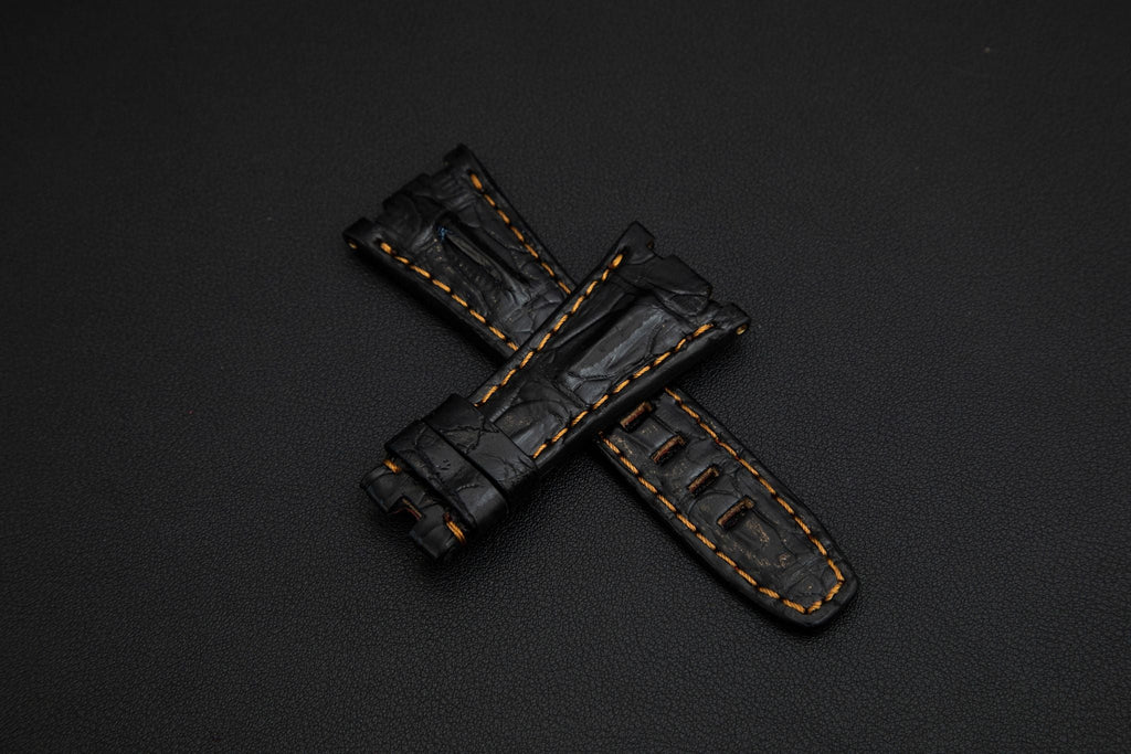 BLACK CROCODILE HORNBACK LEATHER STRAP