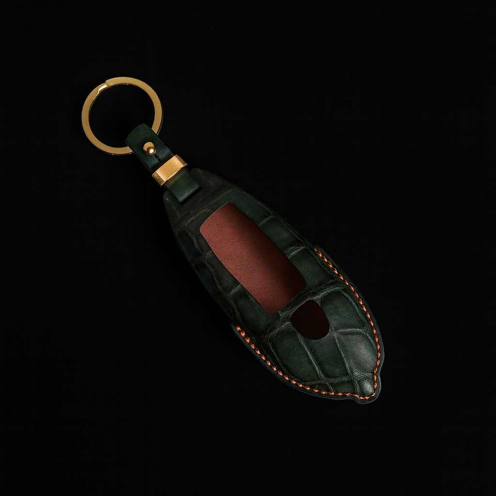 GREEN HANDMADE LEATHER KEY CASE FOR LAMBORGHINI