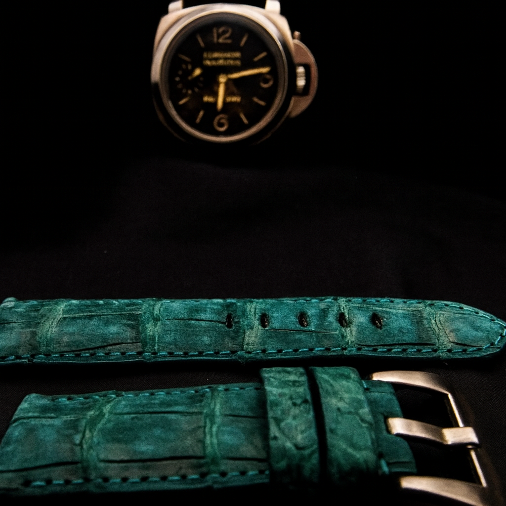 GREEN CROCODILE BELLY LEATHER STRAP
