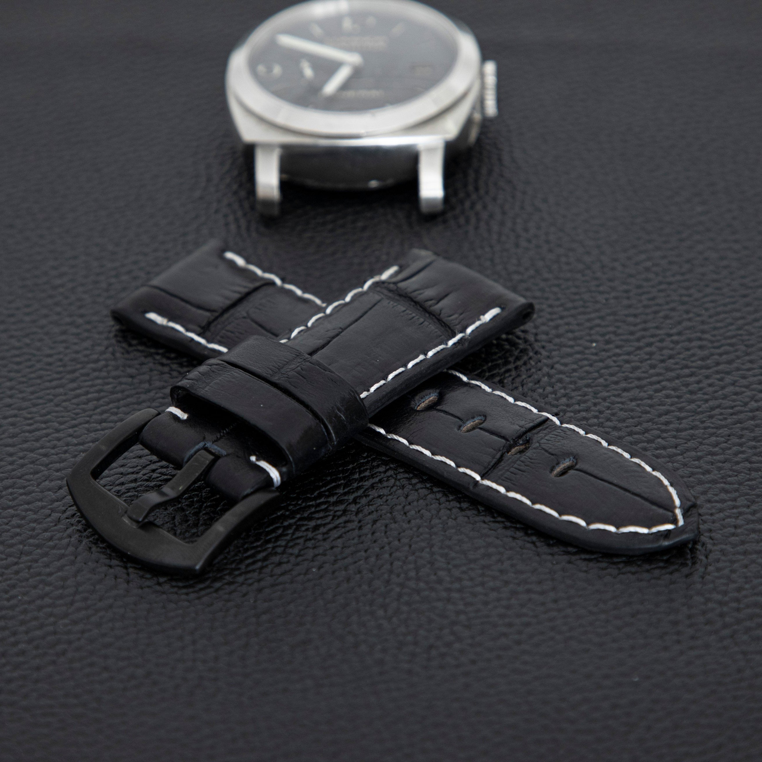 BLACK CROCODILE BELLY LEATHER STRAP