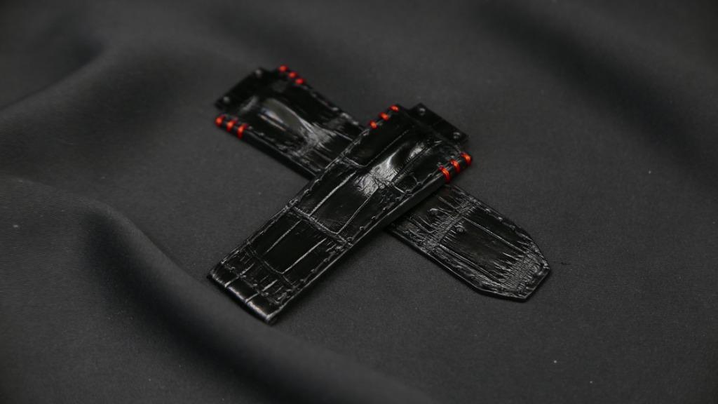 BLACK CROCODILE HORNBACK LEATHER STRAP