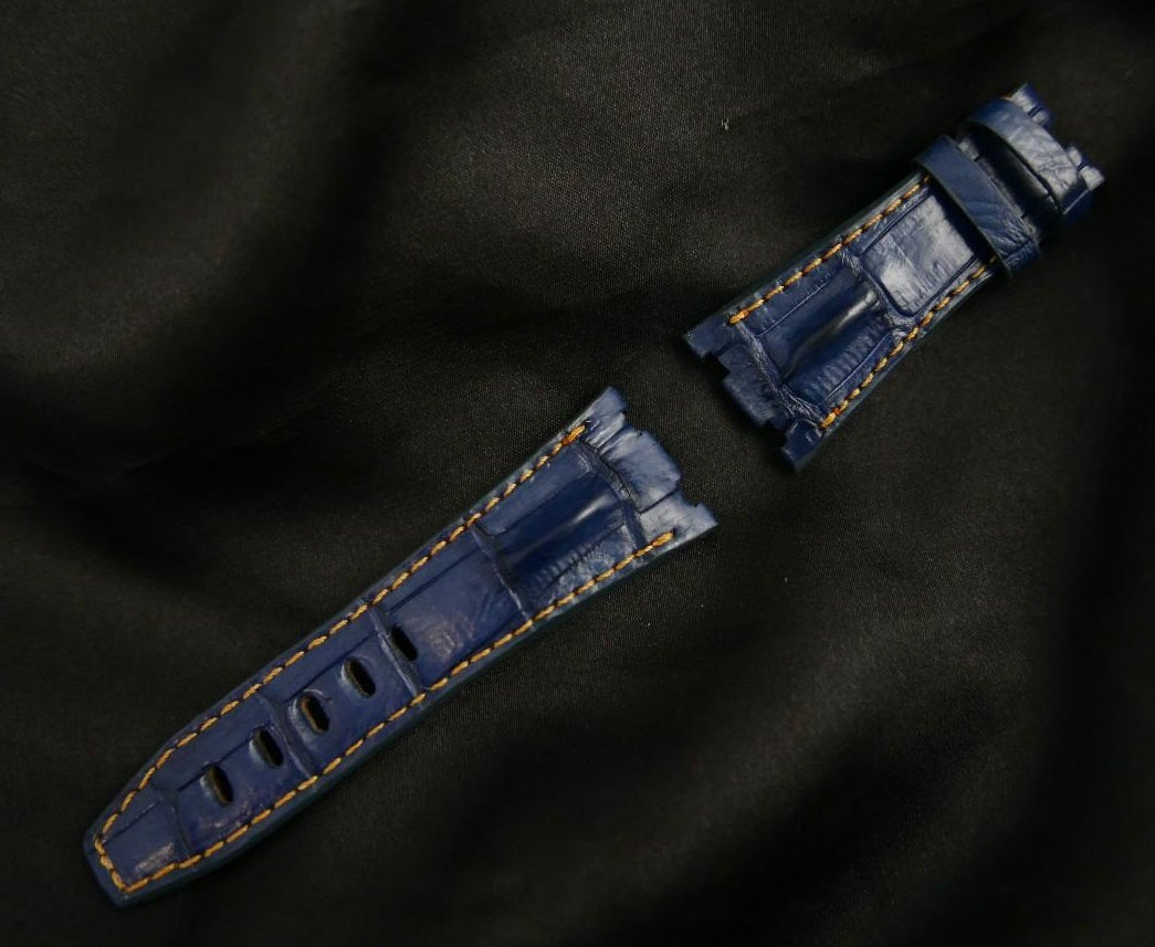 BLUE CROCODILE HORNBACK LEATHER STRAP