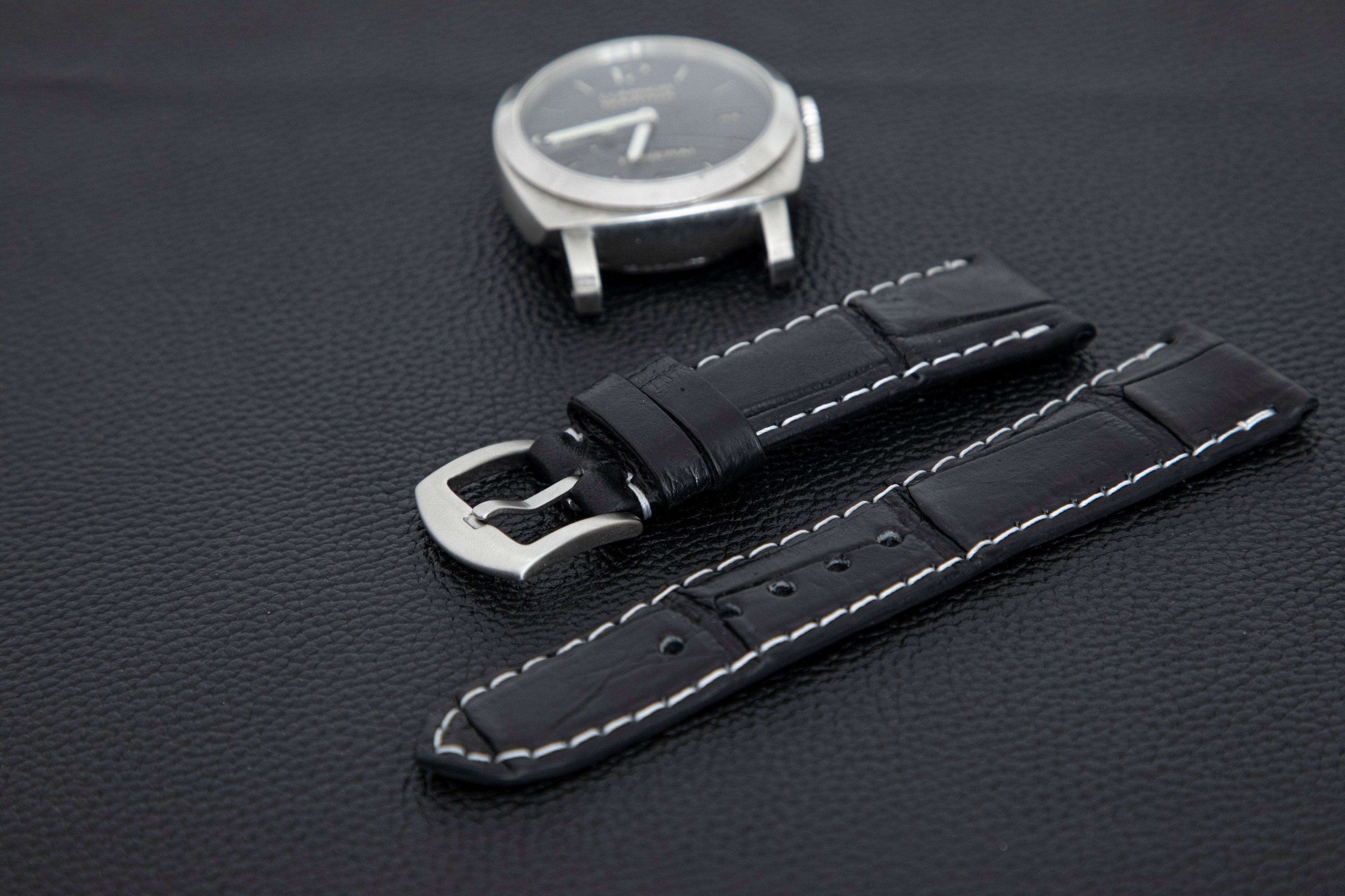 BLACK CROCODILE BELLY LEATHER STRAP - Lac Crado 
