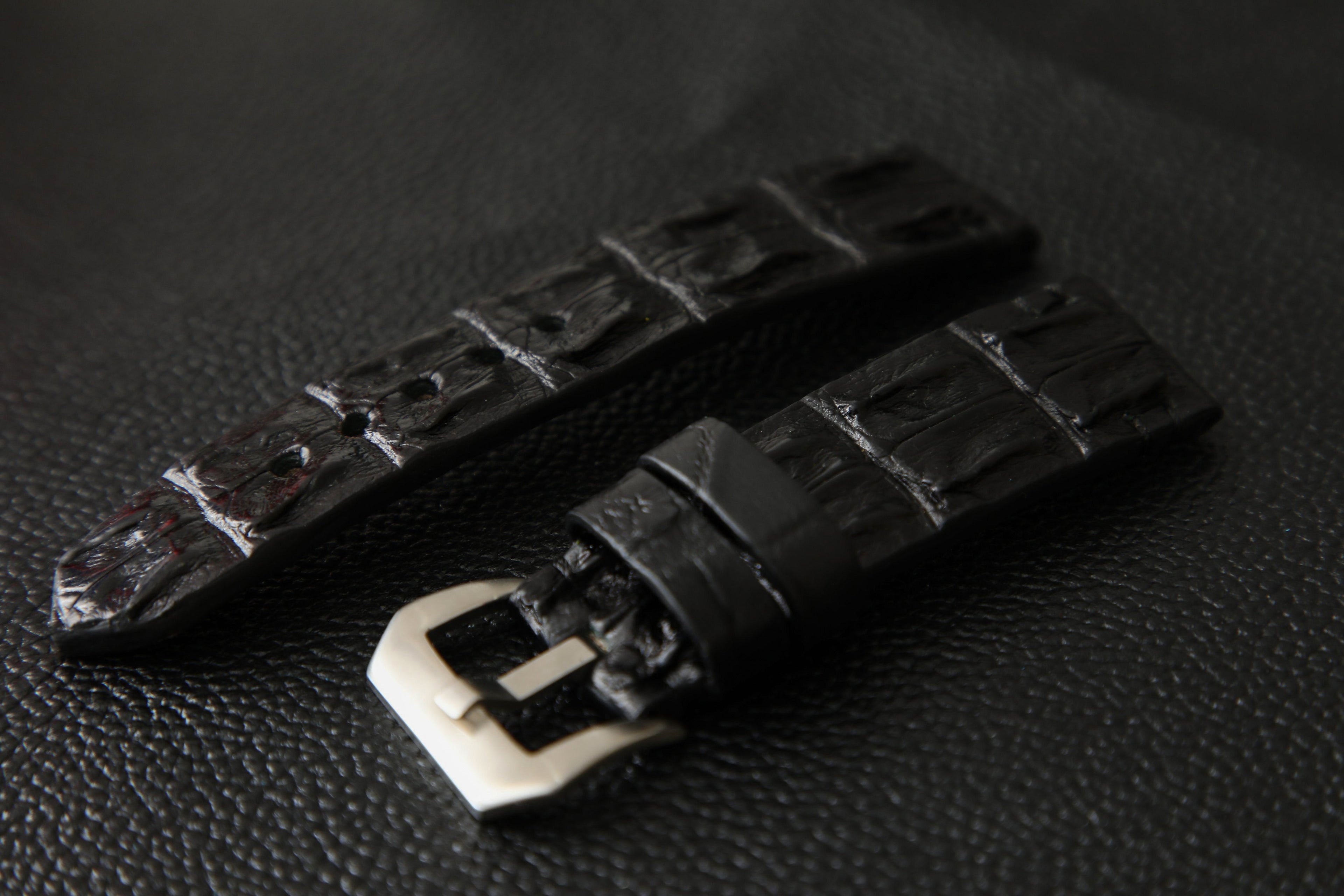 BLACK CROCODILE HORNBACK LEATHER STRAP - Lac Crado 