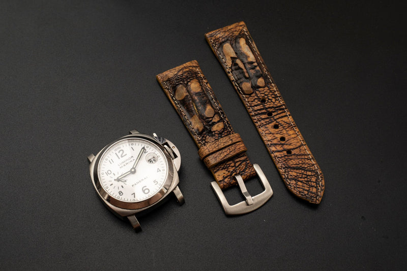 BROWN OSTRICH LEATHER STRAP