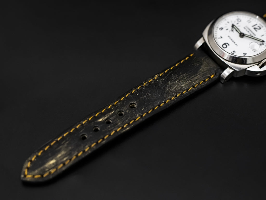 BLACK&GOLD CALF LEATHER STRAP