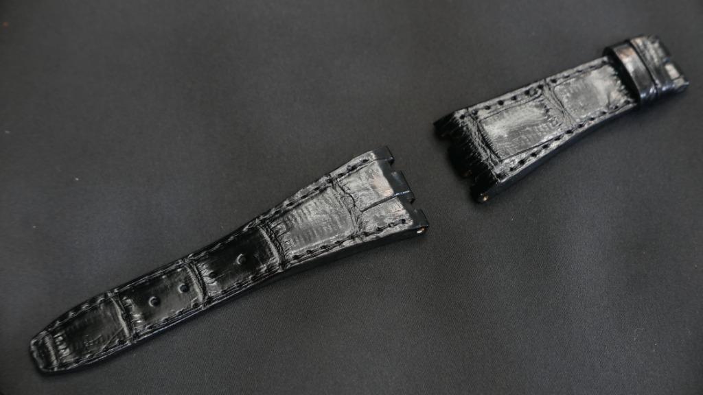 BLACK CROCODILE BELLY LEATHER STRAP